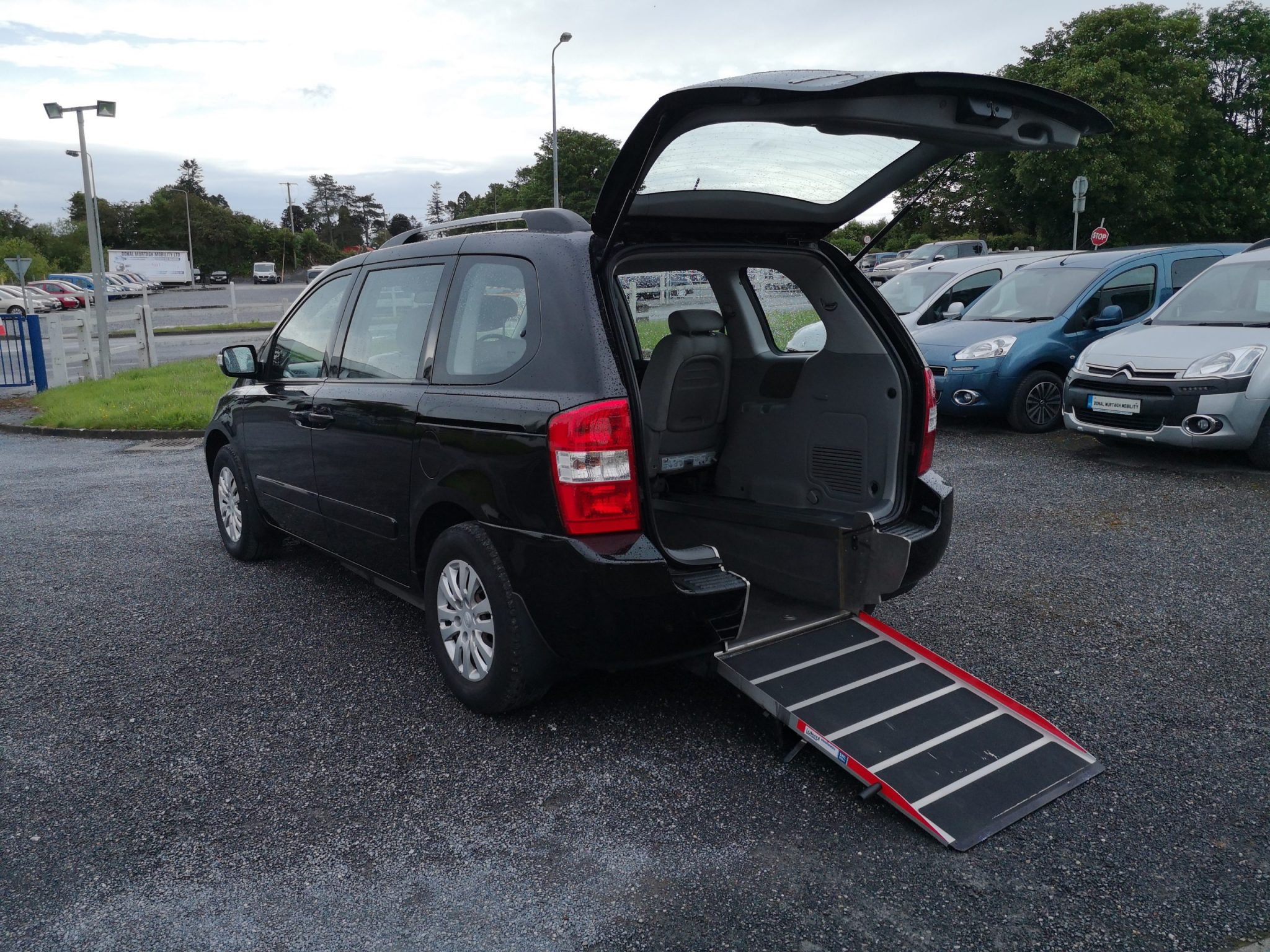 11 Kia Sedona Wheelchair Accessible Wheelchair Accessible Cars